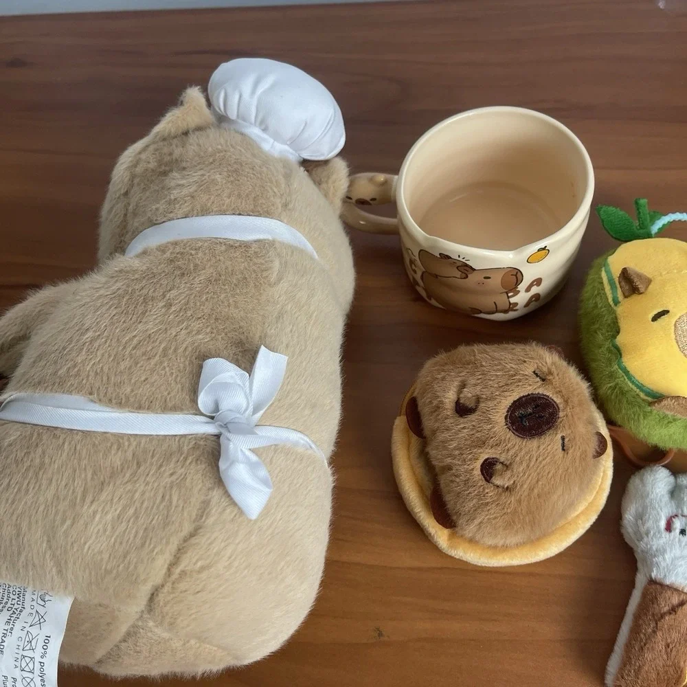 Capybara Plush Gifts Set for Kids Cute Chef-Themed Stuffed‎ Toys W/ Mug Keychain